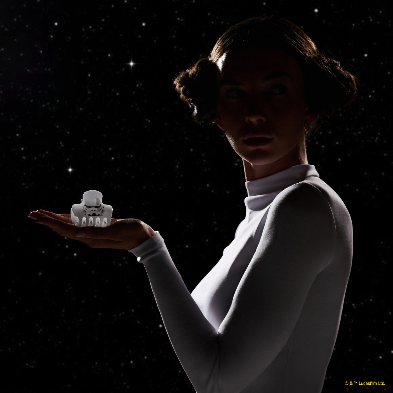 Star Wars™ & Kitsch Glitter Cloud Clip in Stormtrooper - Image 4
