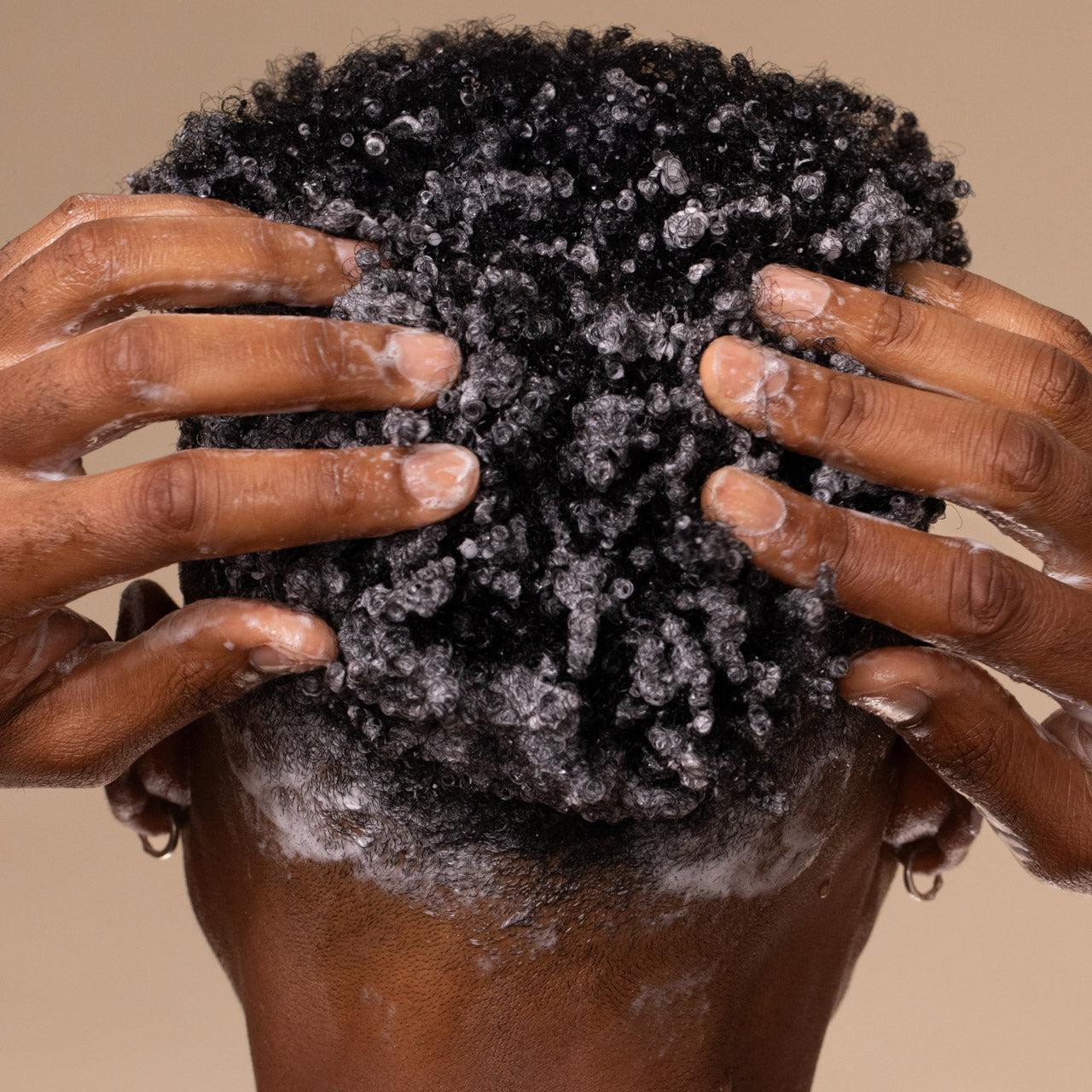 Coconut Oil Shampoo for Dry Damaged Hair - Image 5