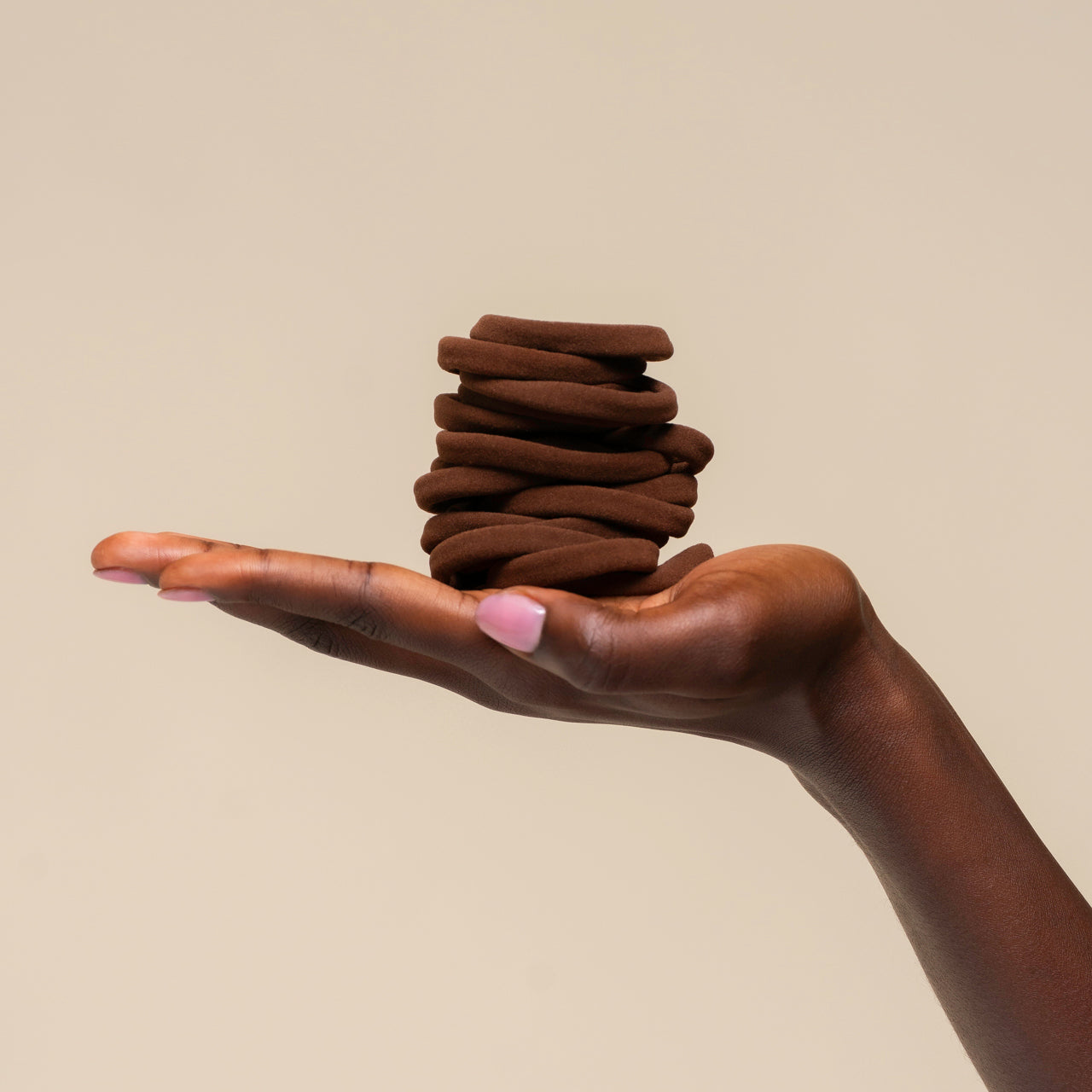 Chocolate Seamless Hair Elastics 20pc Set - Image 2