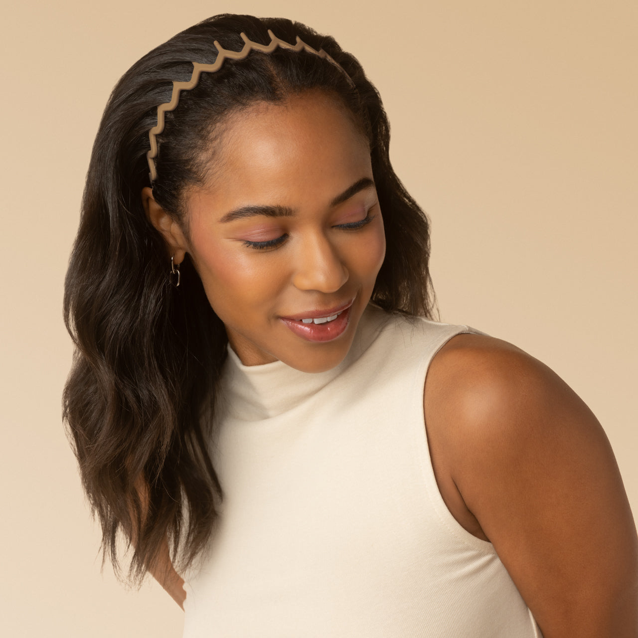 Recycled Plastic Zig Zag Headband 2pc - Neutral - Image 4