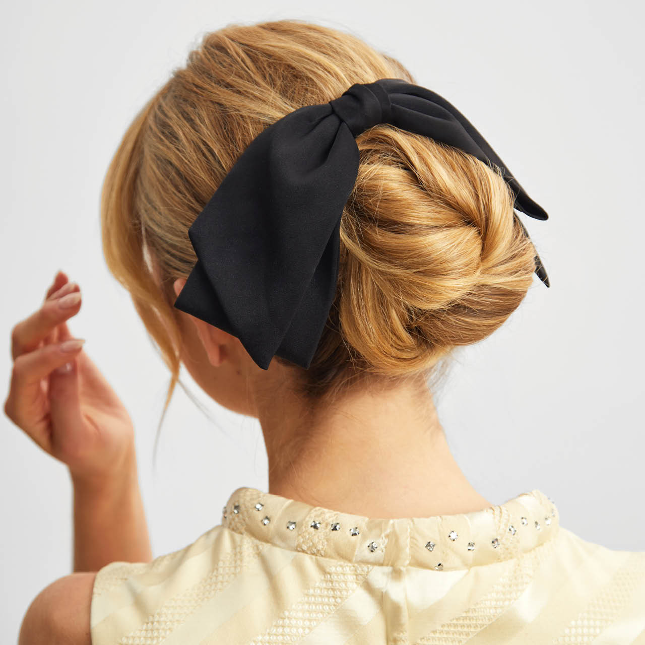 Black Bow Hair Clip - Image 2