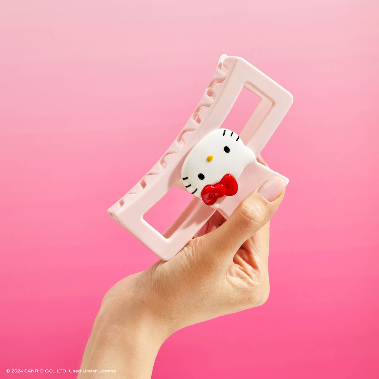 Kitsch x Hello Kitty Jumbo Claw Clip in Kitty Face - Image 4
